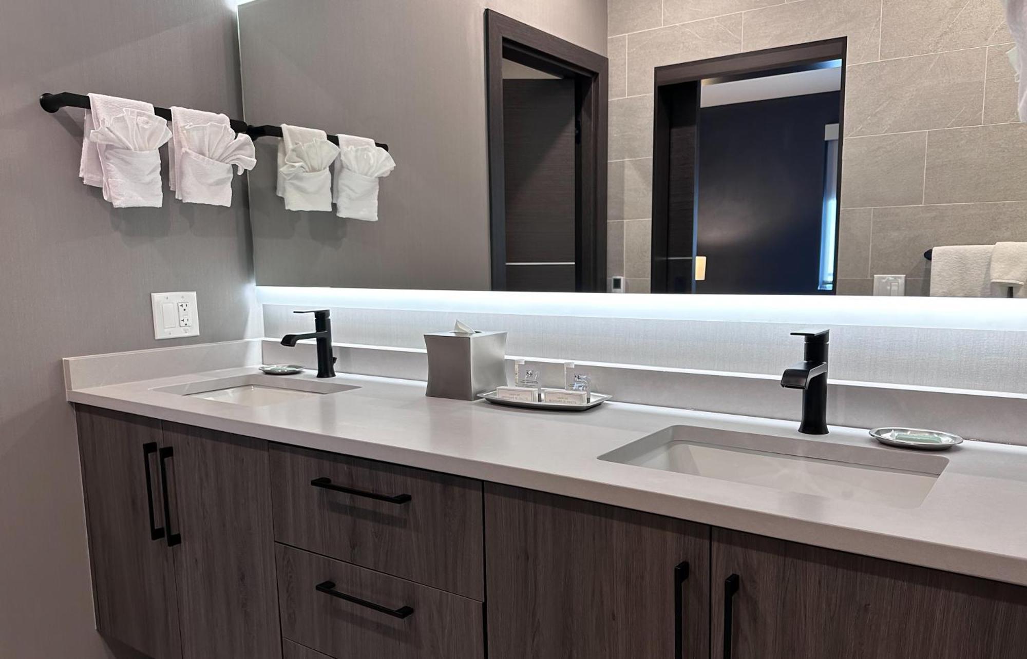 Springhill Suites By Marriott Chicago Chinatown Buitenkant foto