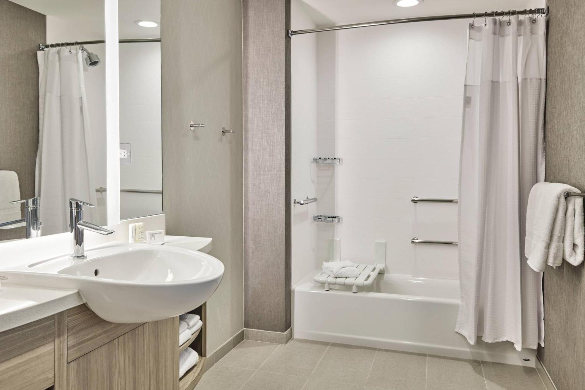 Springhill Suites By Marriott Chicago Chinatown Buitenkant foto