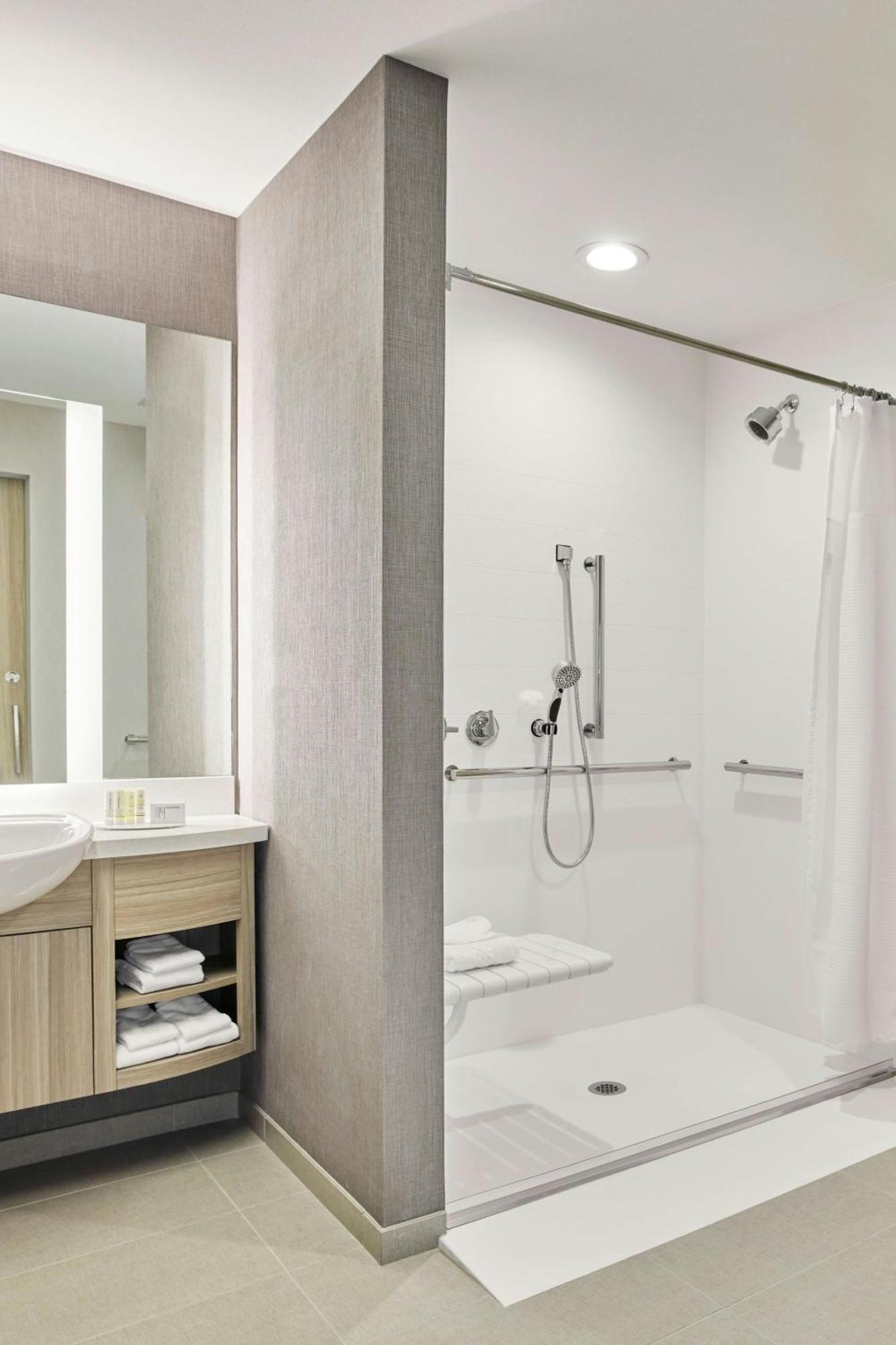Springhill Suites By Marriott Chicago Chinatown Buitenkant foto